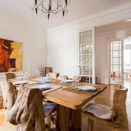 Rue Petrarque By Onefinestay * Paris